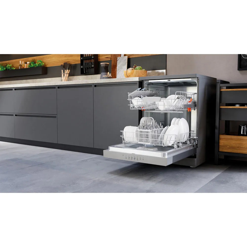 Lavastoviglie Hotpoint-Ariston HA2FFC14BNX  14 Coperti - 7 PROGRAMMI