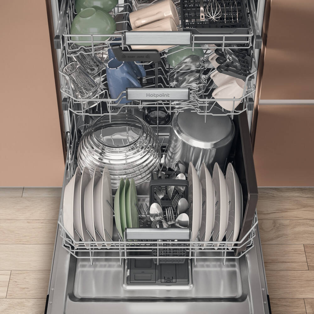 LAVASTOVIGLIE HOTPOINT-ARISTON  HP 4IFC14BS 15 COPERTI  9 PROGRAMMI - SLIDE