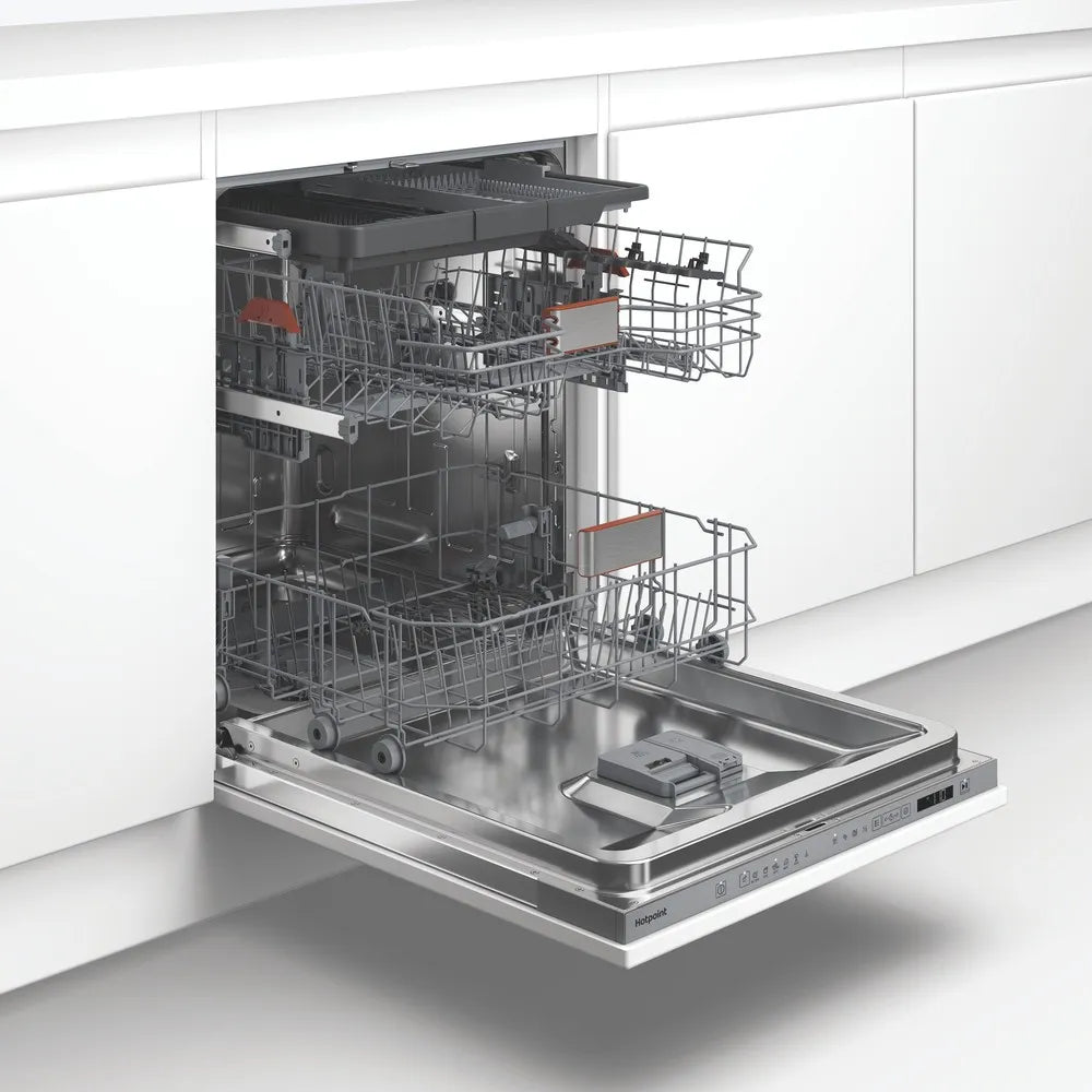 LAVASTOVIGLIE HOTPOINT-ARISTON HDILYMA5R  15 Coperti - 11 Programmi  3 cesti  A