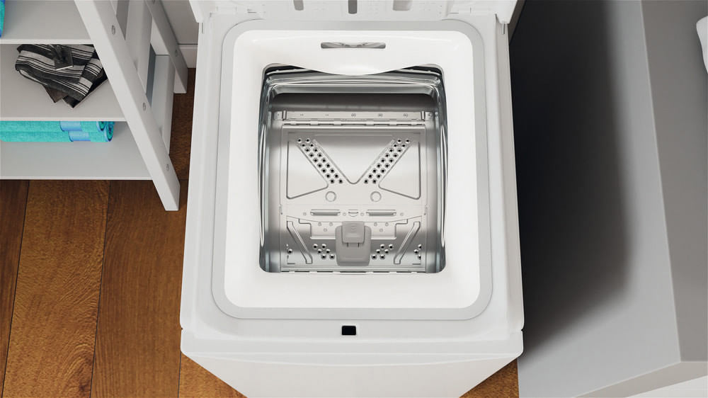Lavatrice a libera installazione a carica dall'alto Indesit: 6,0 kg - BTW L60400 IT