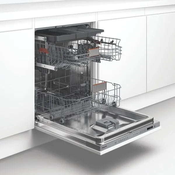 LAVASTOVIGLIE HOTPOINT HDILYMB5R 15 Coperti 11 Programmi   B