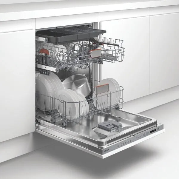 LAVASTOVIGLIE HOTPOINT HDILYMB5R 15 Coperti 11 Programmi   B